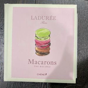 Laduree macaron recipe book